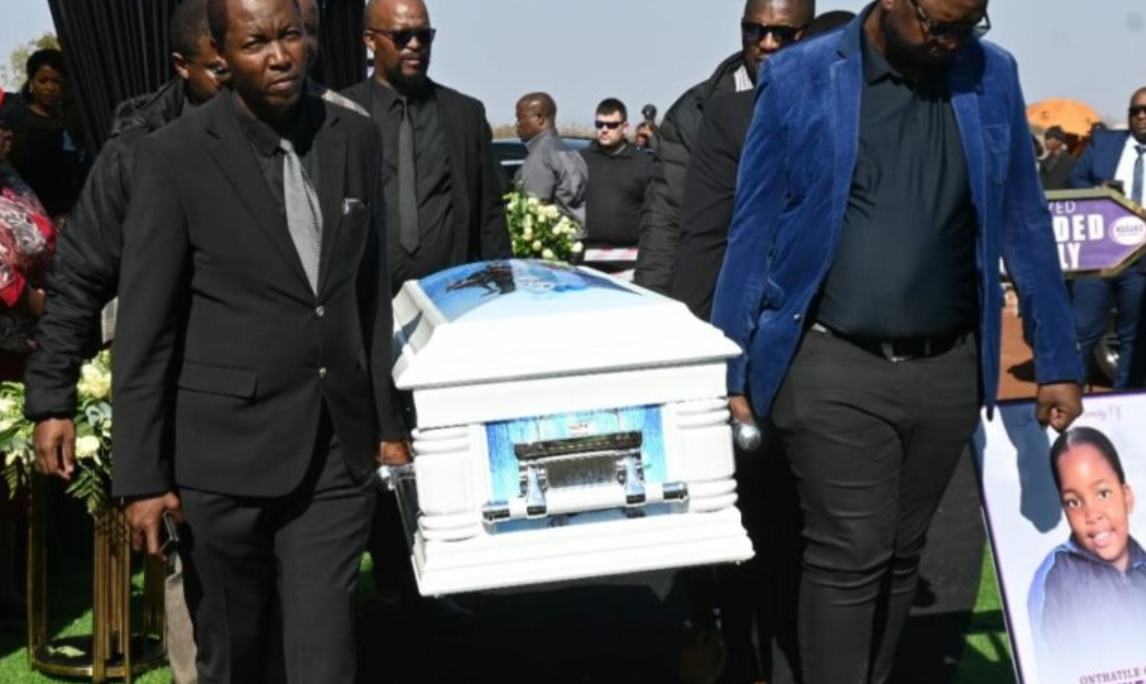 Newly published images of Shebeshxt daughter’s funeral: So heartbreaking